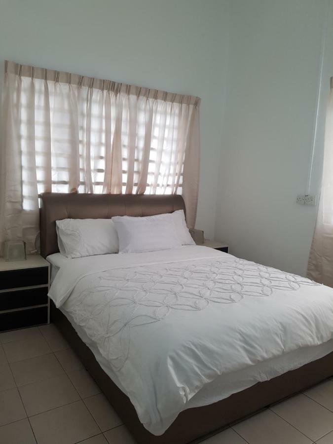 Pinky Villa Ipoh Ngoại thất bức ảnh